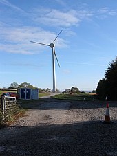 The Glyndebourne wind turbine, viewed from the rear Glyndebourne Wind Turbine - geograph.org.uk - 2658426.jpg
