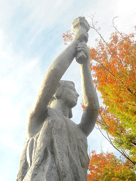 Statue by Thomas Marsh