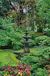 Grüner Brunnen im Stiftsgarten