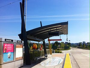 HSY - Los Angeles Metro, Sherman Cara, Platform 1.jpg