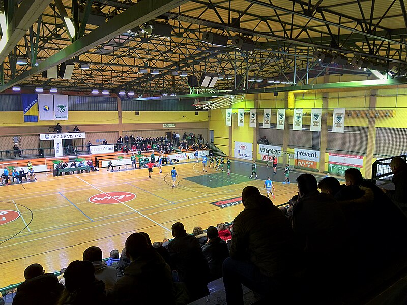 File:Handball Club Bosna from Visoko playing at their home Mladost hall.jpg