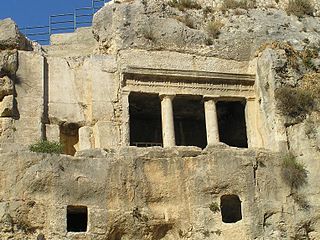 <span class="mw-page-title-main">Tomb of Benei Hezir</span> Tomb in Jerusalem