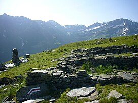 Hiking Swiss Valserhorn dan Baerenhorn dari Selva Alp, Vals.jpg