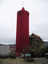 12/2010: Schlitzer Hinterturm als größte Adventskerze der Welt VB 8