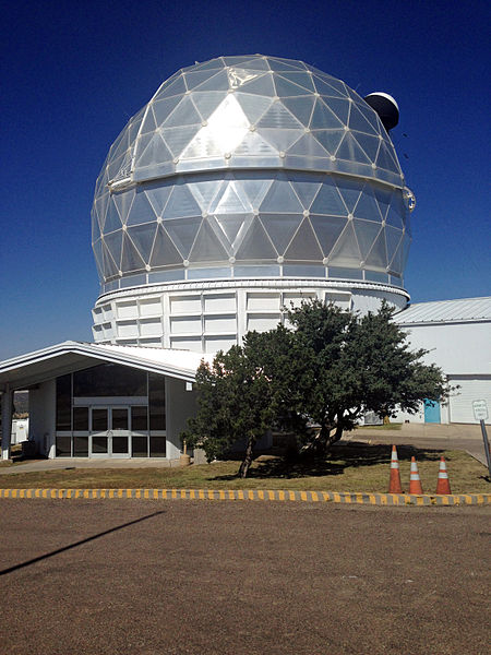 File:Hobby-Eberly Telescope October 2013.JPG