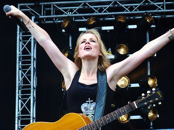 Ilse DeLange at the Zwarte Cross Festival 2011