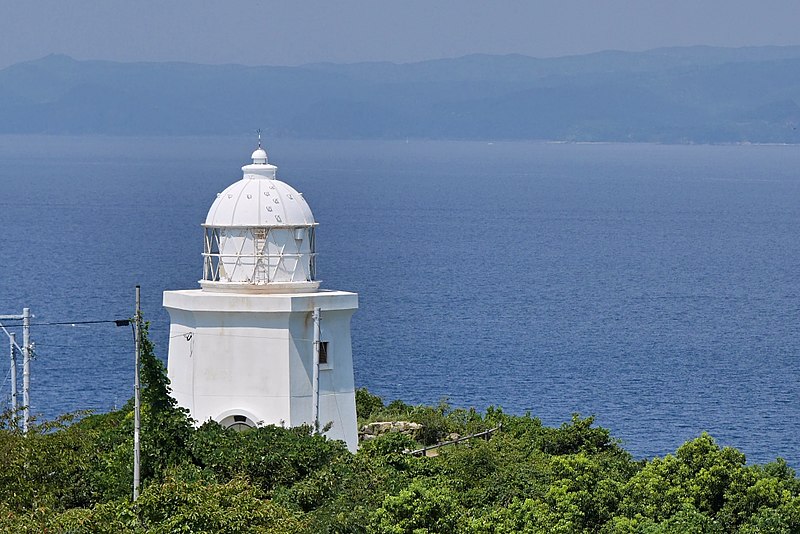 File:Iojima Lighthouse.jpg