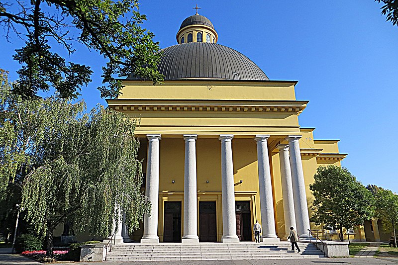 File:Jó Pásztor templom - panoramio.jpg