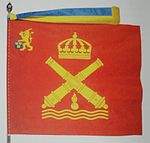 KA 4 fana - överlämnades 1995-06-17 till Älvsborgs kustartilleriregemente av marinchefen, viceamiral Peter Nordbeck på Artillerigården i Stockholm.