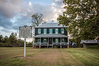 <span class="mw-page-title-main">Carroll Place</span> Historic house in South Carolina, United States