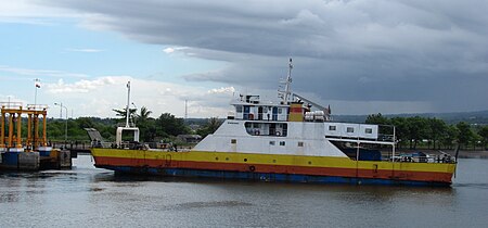 LabuhanLombokHarbour.JPG