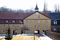 Loebichau Schloss Torhaus01.jpg