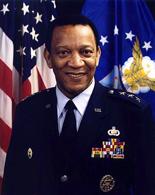 <span class="mw-page-title-main">Albert J. Edmonds</span> United States Air Force general