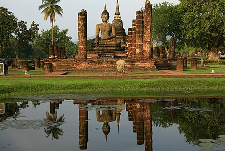 Buddha Statue at Wat Maha That