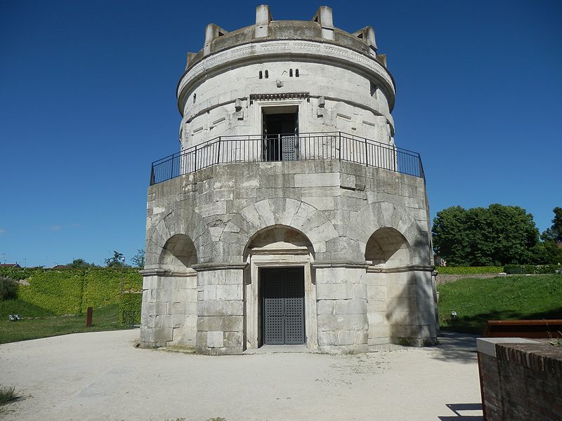 File:Mausoleum of Theoderic.JPG