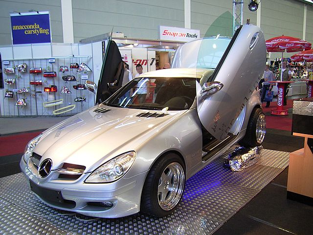 Mercedes SLK celebrates its 25th birthday: Looking back at the Lorinser R171 !