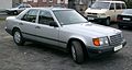 W 124 bis 1989 mit Seitenschutzleisten