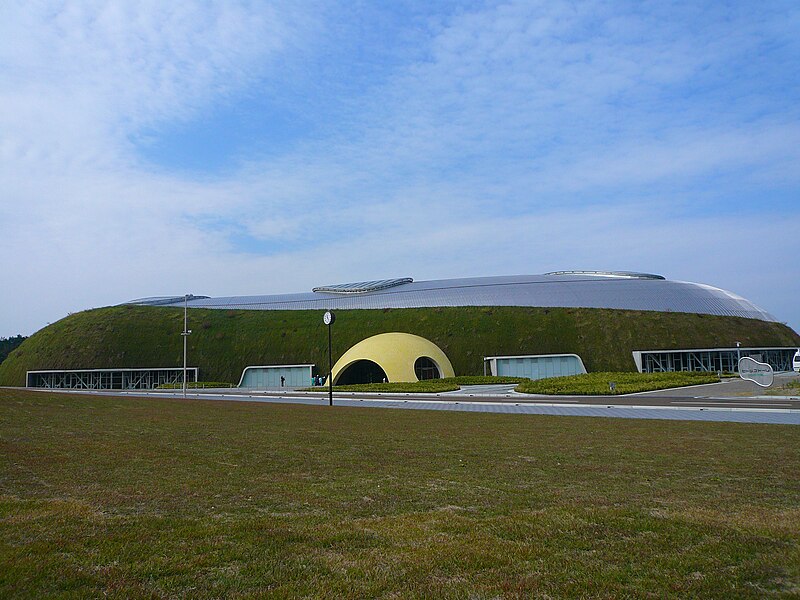 File:Miki Disaster Management Park Beans Dome, Shuhei Endo.JPG