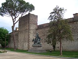 Mura di Campi Bisenzio, part nord (29-06-2008).jpg