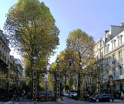 Comment aller à avenue velasquez en transport en commun - A propos de cet endroit