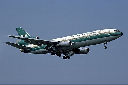 PIA DC-10 Fitzgerald-1.jpg