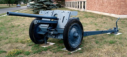 440px-PaK_36r_cfb_borden_1.jpg