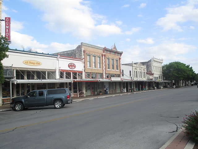 A part of Courthouse Square in Georgetown