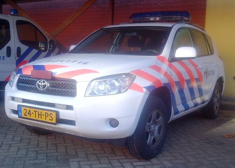 File:Police car Toyota RAV 4.jpg