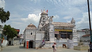 <span class="mw-page-title-main">Rajiv Lochan Temple</span> Hindu temple in Rajim, India