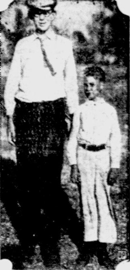 Robert Wadlow 1928.jpg