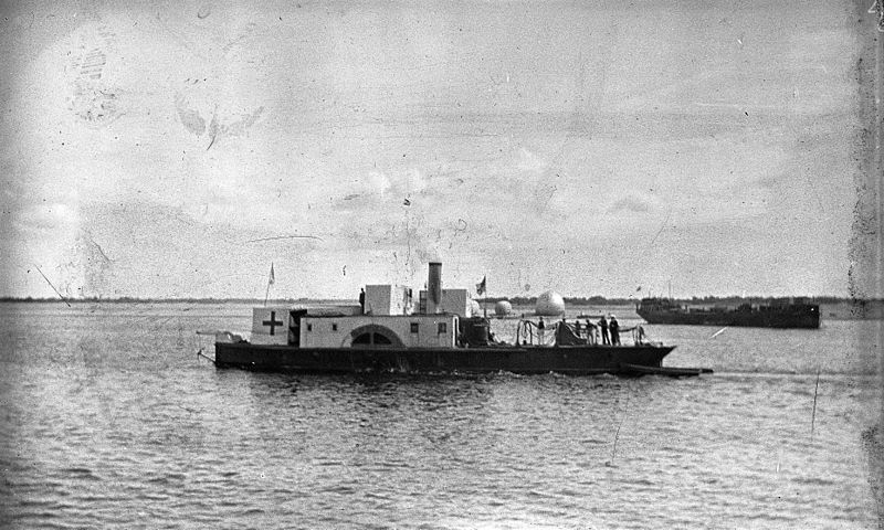 File:Royal Naval World War I Hospital barge, Russia Wellcome L0034456.jpg