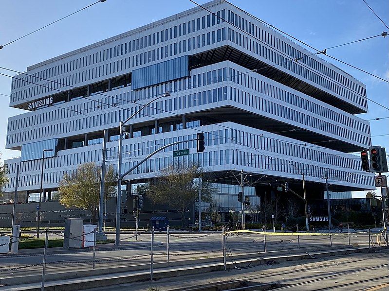 File:Samsung Headquarters - Silicon Valley.jpg