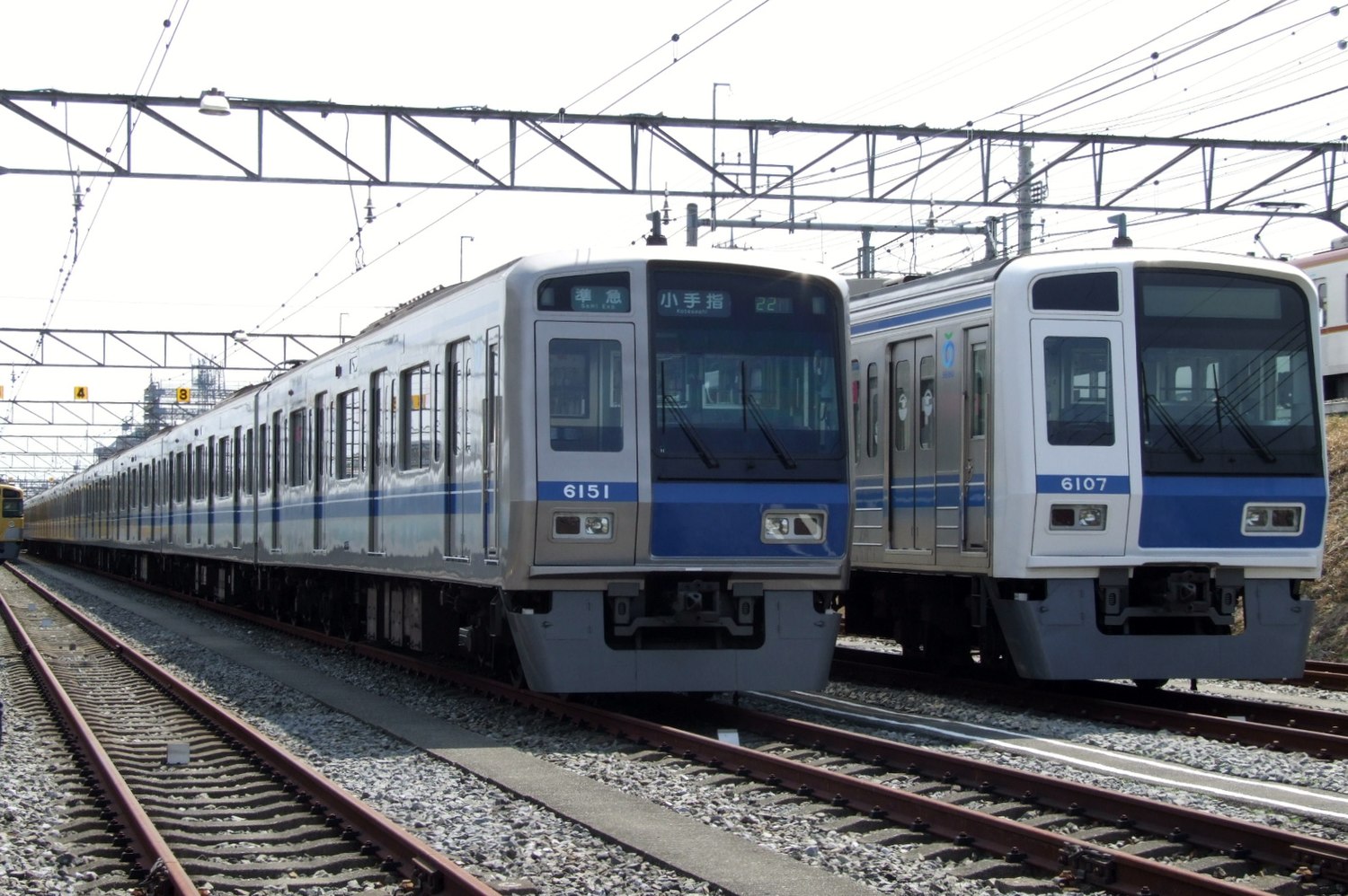 西武鉄道2000系　2007編成クハ2007運転台メーターパネル（パネルのみ）