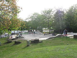 Als Skatepark bezeichnet man e