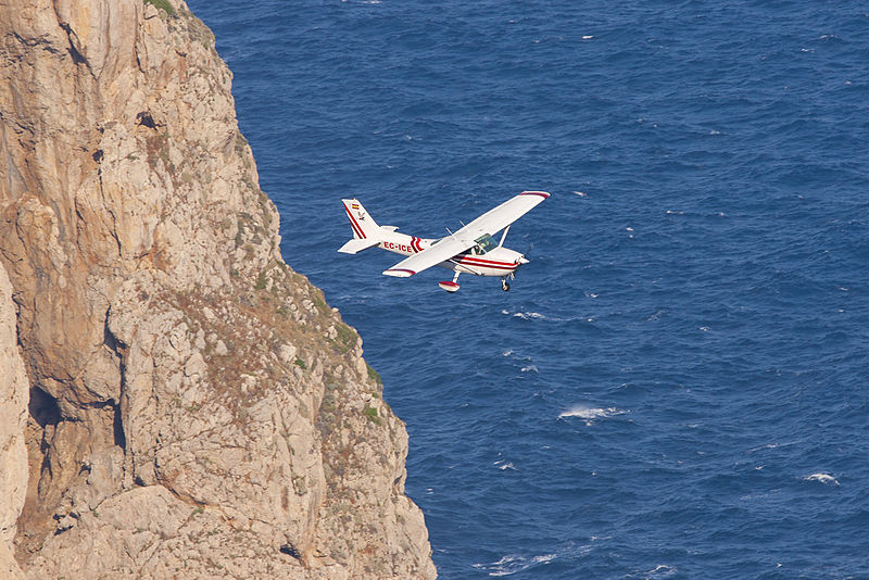 File:Spotting en Pollença (9641387355).jpg