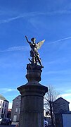 Statue de l'Archange Saint-Michel.