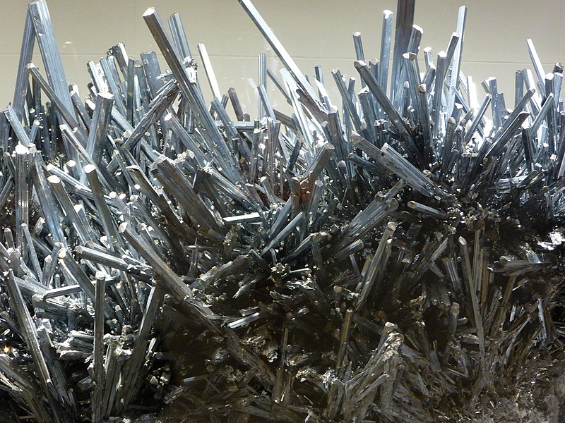 File:Stibnite-2.jpg