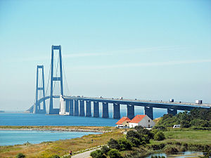 Storebæltsbroen from Sjælland.jpg