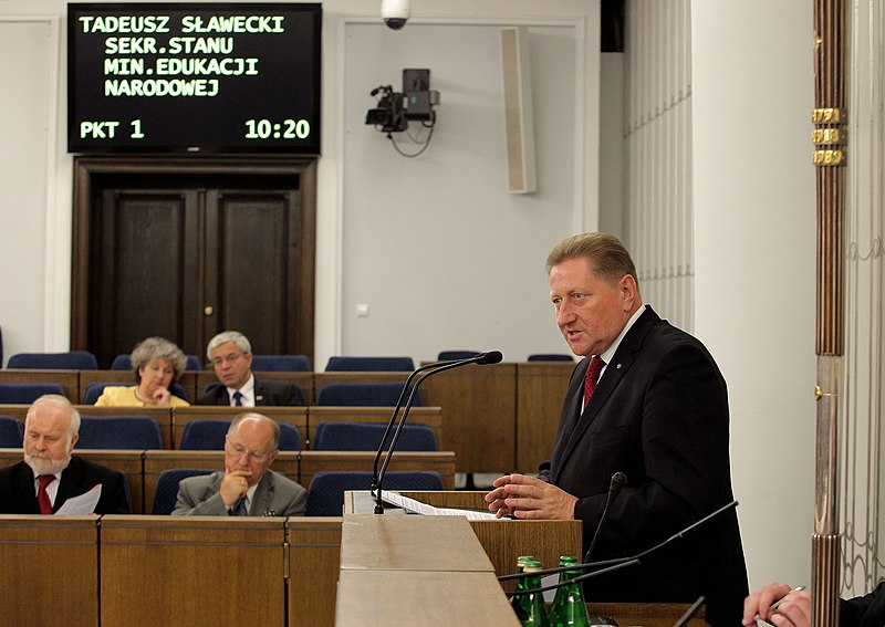 File:Tadeusz Sławecki 17 posiedzenie Senatu VIII kadencji.JPG