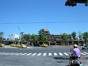 Estación de tren de Taiwán YiLan.JPG