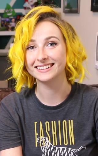 <span class="mw-page-title-main">Tessa Violet</span> American singer-songwriter and video blogger