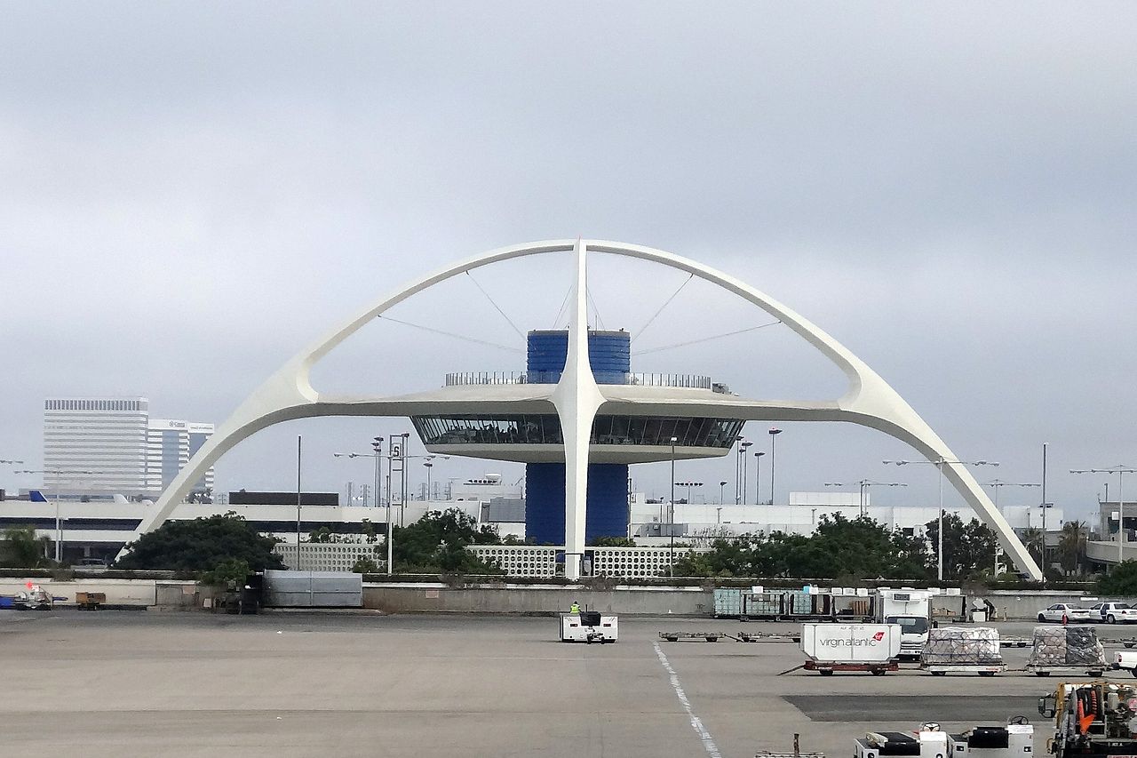 File:Theme building LAX AIRPORT 10629344455.jpg  Wikimedia Commons