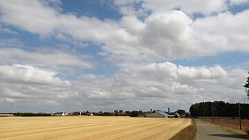 Ficheiro:Trancrainville_entrée_en_partant_de_Guilleville,_Eure-et-Loir,_France.jpg