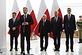 Uroczystość odsłonięcia tablicy upamiętniającej śp. Prezydenta RP Lecha Kaczyńskiego (4).jpg