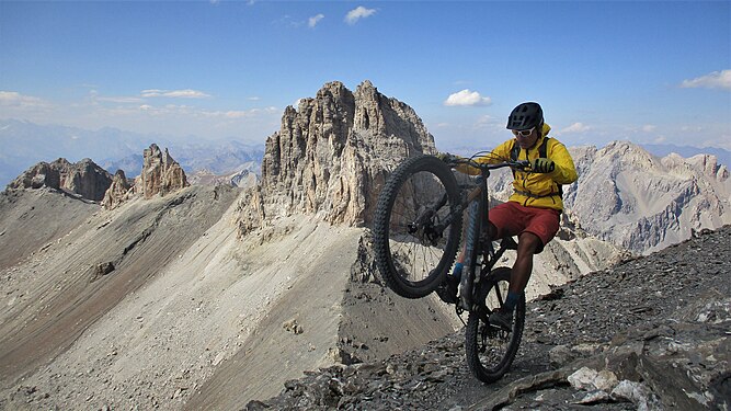 Mountain biker on the North side of the Mortice