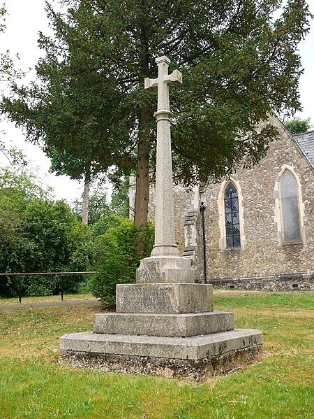 File:War Memorial beside Christ Church, Shooter's Hill.jpg