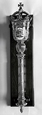 Ceremonial mace of the City of Wellington (black & white photo) Wellington mace.jpg