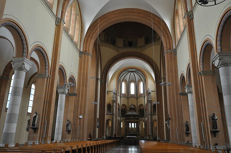 File:Wien, Franz-von-Assisi-Kirche (1910) (39762852034).jpg