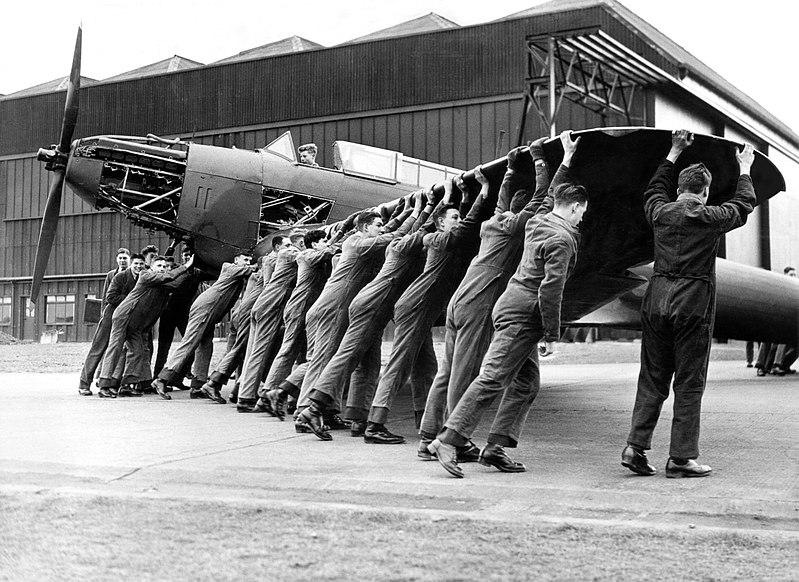 File:100 years of the RAF MOD 45163637.jpg