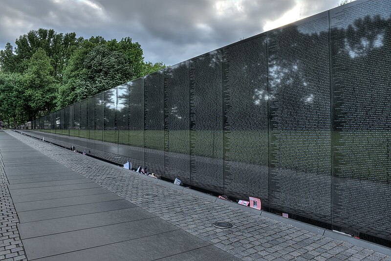 File:19-19-042-memorial.jpg